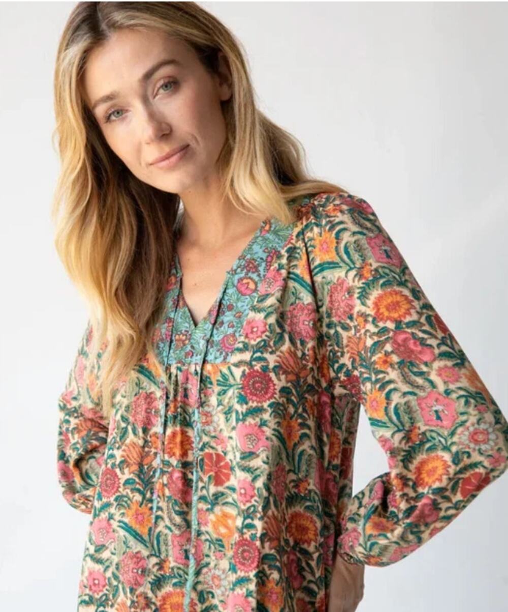 Natural Life Floral Blouse Boho Cottage Rayon Flowy Roses Hippie